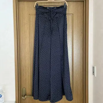 Emmi 네이비 도트 무늬 와이드 팬츠