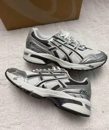 Gel-1090 V1 러닝화 남녀 동일 가격