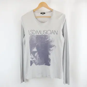 VINTAGE LAD MUSICIAN 사진 영문 프린트 티셔츠