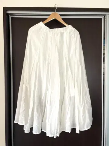 Spick&Span 플레어 스커트 (화이트)