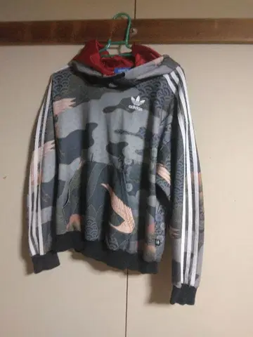 adidas 학 후드티 L 사이즈