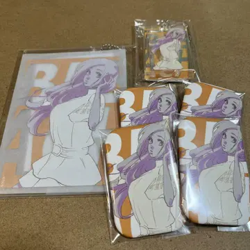 BLEACH WORLD 이케부쿠로 이노우에 오리히메 굿즈 세트