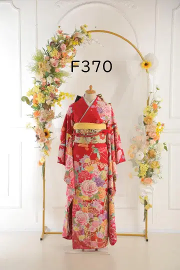빨간 꽃무늬 후리소데 F370