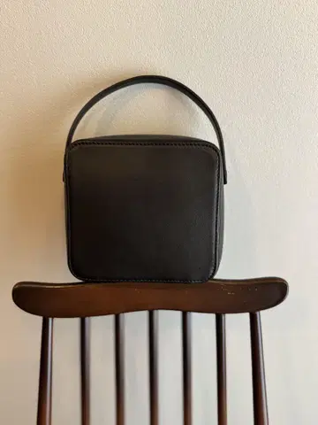 AURALEE LEATHER 백 MADE BY AETA