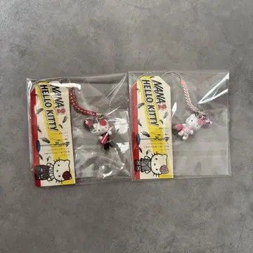 NANA2 콜라보 HELLO KITTY 스트랩 키링