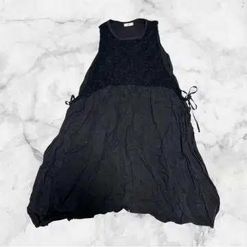 2211 새상품급 Mii* 리넨 크로테스 원피스 에이프런