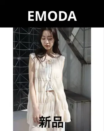 EMODA 새상품 셔링 롱 상의