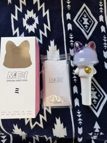 ME:I 공식 응원봉과 배지 세트