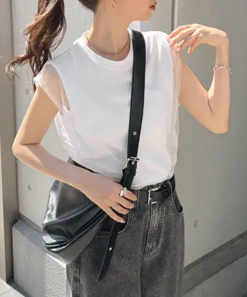 레이어드 시어 튤 슬리브리스
