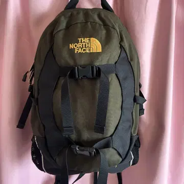 THE NORTH FACE 올리브 그린 백팩