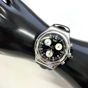 SWATCH IRONY 크로노그래프 쿼츠 블랙 다이얼 손목시계 스와치