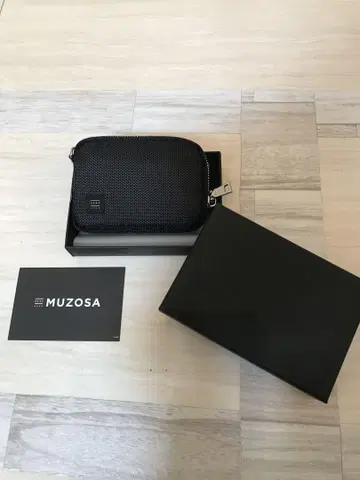 새상품 MUZOSA 메쉬 블랙 코인 케이스 (에코백 포함)