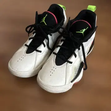 Jordan 화이트/블랙 23.5cm 스니커즈