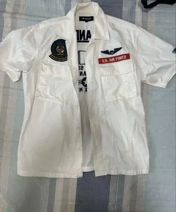 AVIREX U.S. AIR FORCE 반팔 셔츠