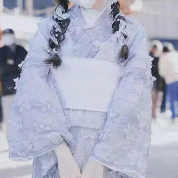 스카이블루 나비 레이스 유카타