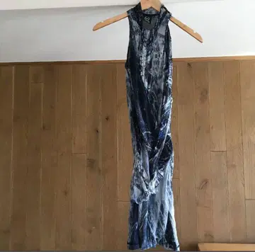 새상품급 Alexander McQueen 알렉산더 맥퀸 원피스