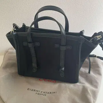 GIANNI CHIARINI 블랙 숄더백