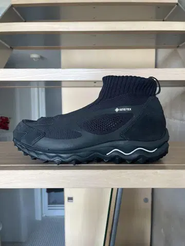 Mizuno x nonnative WAVE MUJIN TL MID GTX