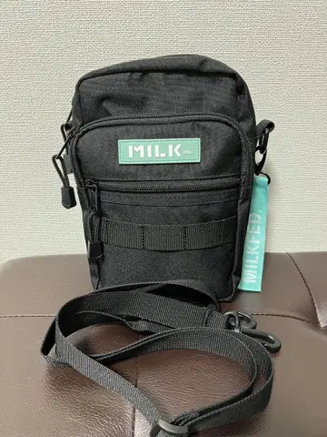 밀크 페도 숄더백