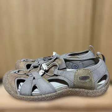 남성용 킨 KEEN 샌들 아웃도어