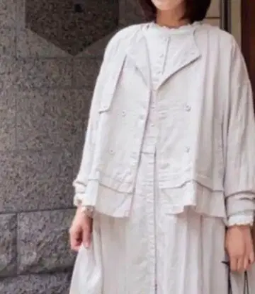 네스트로브 린넨 자켓