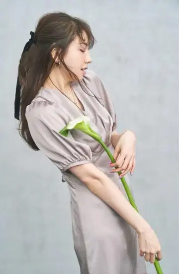 셀포드 새틴 원피스