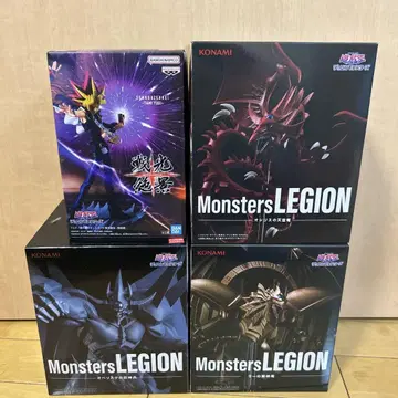 유희왕 Monsters LEGION 삼환신 어둠의 유희 피규어 세트