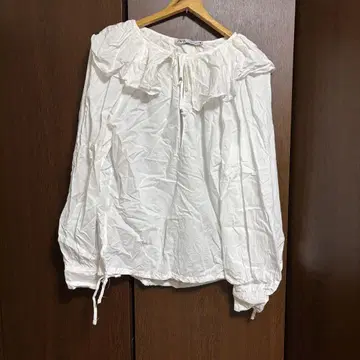 자라 화이트 블라우스 자라 화이트 셔츠 긴팔
