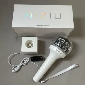 NiziU 응원봉