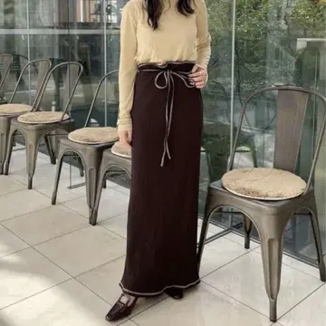 Baserange 베이스레인지 Brig Skirt 리브 롱 스커트