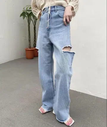 chico 사이드 슬릿 데미지 데님 팬츠 스카이블루 사이즈 1