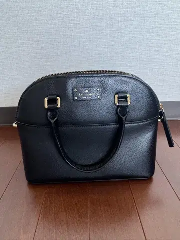 kate spade 블랙 가죽 백