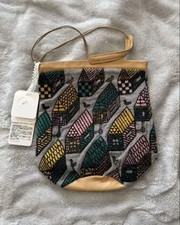 미사용 새상품 미나 페르호넨 drop pochette villag
