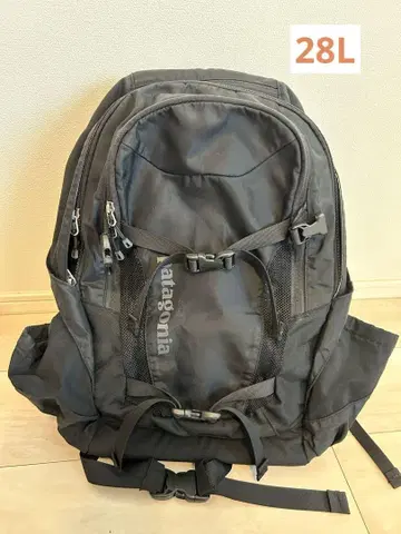 Patagonia 블랙 백팩 28L