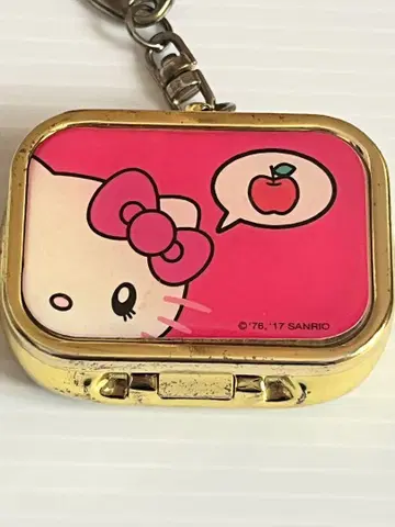 산리오 헬로키티 미니 거울 액세서리 틴 케이스 키링