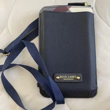 BLUE LABEL CRESTBRIDGE 스마트폰 숄더