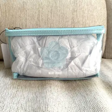 MARY QUANT 라이트 블루 파우치