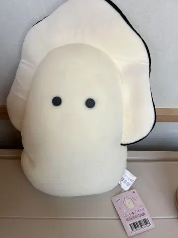 초롱초롱한 눈망울의 일식집 무규 봉제 인형