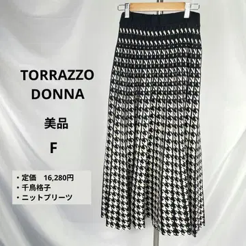 새상품 TORRAZZO DONNA 하운드투스 체크 플리츠 니트 스커트 F