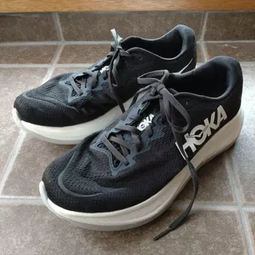 HOKA ONEONE 호카오네오네 스니커즈