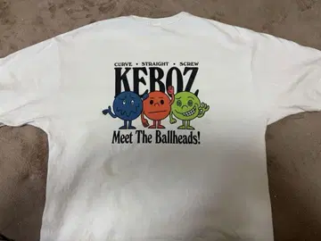 KEBOZ 화이트 티셔츠 M 사이즈