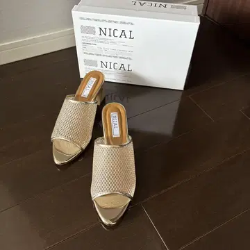 NICAL 샌들 L 사이즈