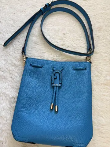 FURLA 파란색 가죽 숄더백