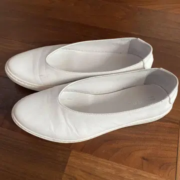 마시모 젤루티 이탈리아제 가죽 화이트 슬립온