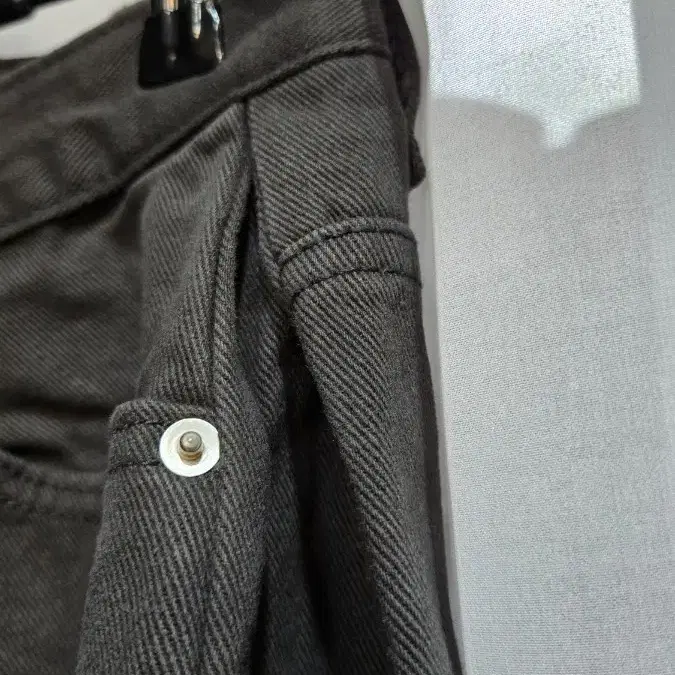 【MODIMOOD】SNAP TWO WAY WASHING DENIM PANTS Modi Mood Folder Hem Snap Two-Way Washing Denim Pants on