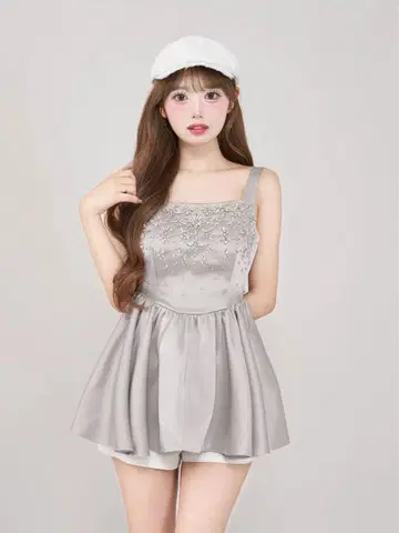 미개봉 새상품 다리치 주얼리 플레어 튜닉 그레이