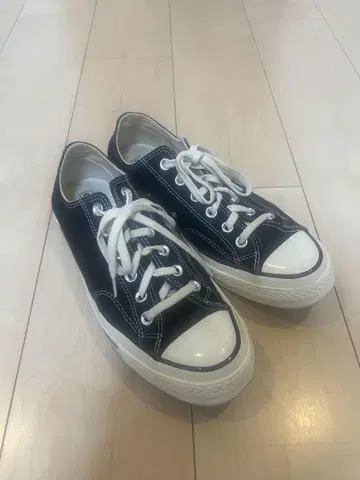 CONVERSE ALL STAR 척 테일러 블랙 스니커즈