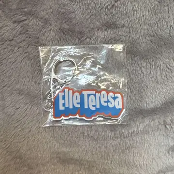 Elle Teresa POP YOURS 2025 아크릴 키링