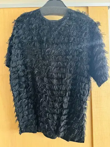 gypsohila 집소피아 Feather Tee 블랙