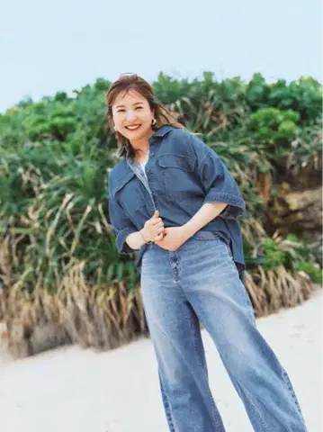 요시타카 유리코 착용 데님 셋업